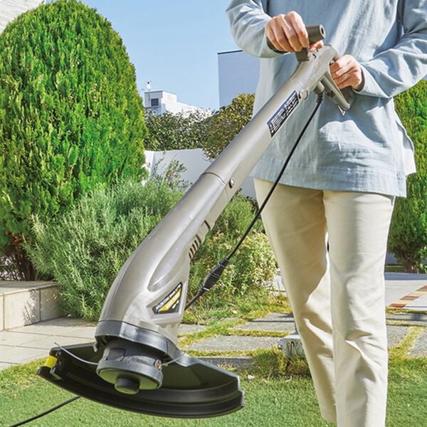 「ナイロンコード式草刈機ガーデントリマー（ガーデニング・園芸用品）」｜1