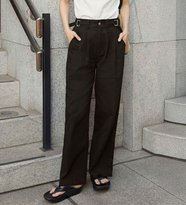 CHAN ME（チャンミ）の「ツーストラップコットンワイドパンツ（ワイドパンツ・ガウチョ）」｜ブラック