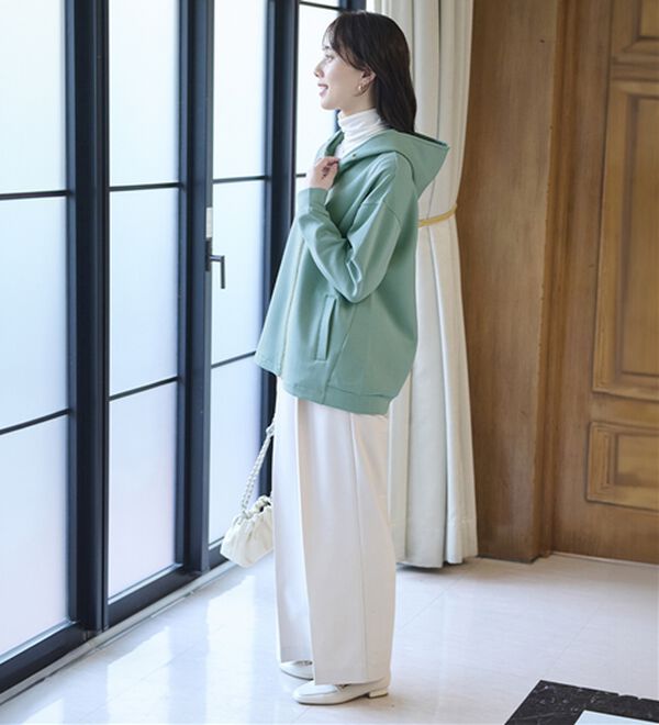 BELLUNA（ベルーナ）の「【快適Ｌａｂ．】とろみ素材裾タックパーカー（パーカー）」｜詳細画像