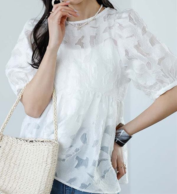 GeeRA（ジーラ）の「シアージャカードチュニックブラウス（ブラウス）」｜オフホワイト