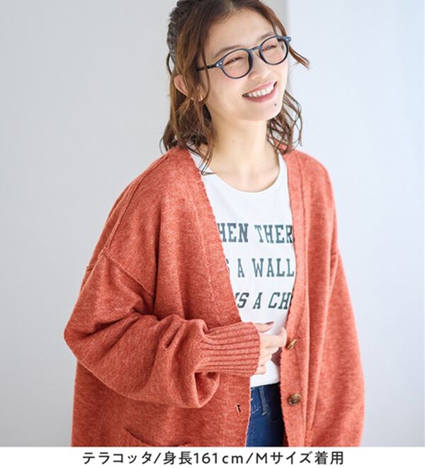 Viola e Viola（ヴィオラ エ ヴィオラ）の「洗えるもちもち　ミドル丈ニットカーデ（ニットカーディガン）」｜詳細画像