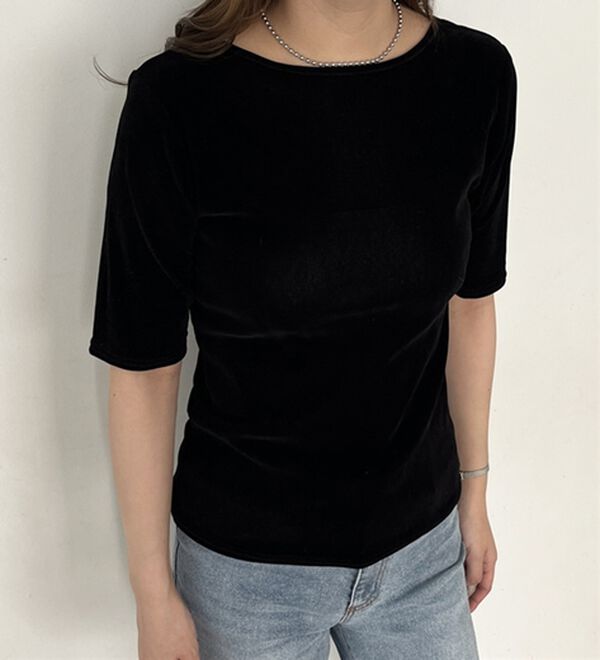 GeeRA（ジーラ）の「ベロアバックオープンカットソー（カットソー）」｜詳細画像