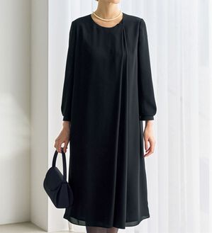 VINNO（ヴィノ）の「＜東京ソワール＞日本製生地フォーマルワンピース（ブラックフォーマル（喪服・礼服））」｜詳細画像