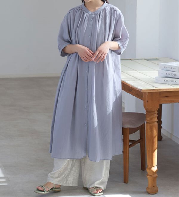 A HAPPY MARILYN（アハッピーマリリン）の「【Ｌ～６Ｌ】【風通るプレミアム】綿１００％ 楊柳 五分袖 ギャザーたっぷりワンピース（カットソーワンピース）」｜グレー