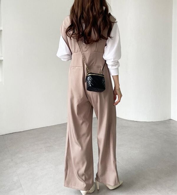 GeeRA（ジーラ）の「深Ｖネックフレンチスリーブサロペット（その他ワンピース）」｜詳細画像