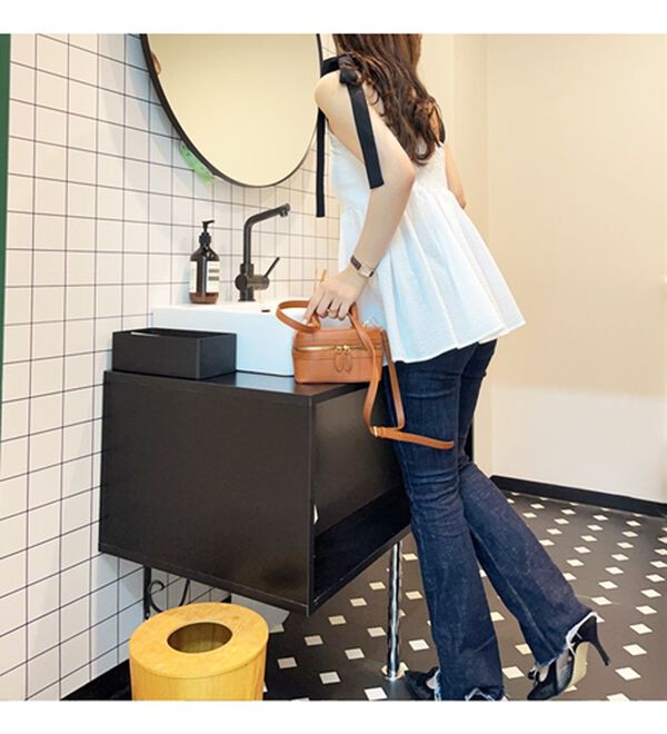 GeeRA（ジーラ）の「バイカラーぽこぽこリボンビスチェ（ブラウス）」｜詳細画像