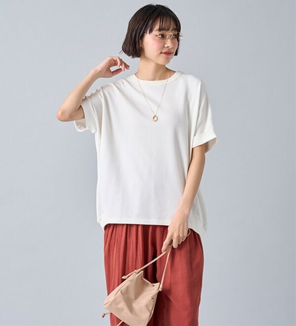 BELLUNA（ベルーナ）の「ヒンヤリ！ワッフル素材ゆったりプルオーバー（カットソー）」｜詳細画像