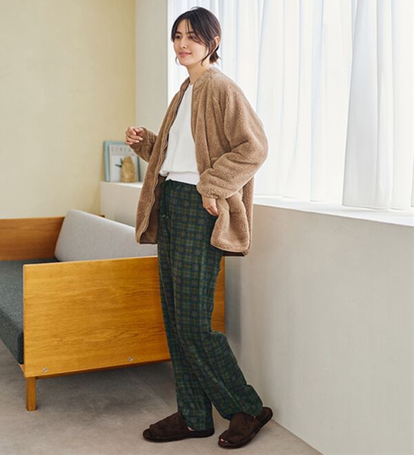 LAVIENNE（ラヴィエンヌ）の「肌側綿１００％あったかフリースボトム（その他パンツ）」｜詳細画像