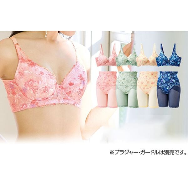 LAVIENNE（ラヴィエンヌ）の「華やかレースの脇すっきりシリーズ（ブラジャー）」｜詳細画像