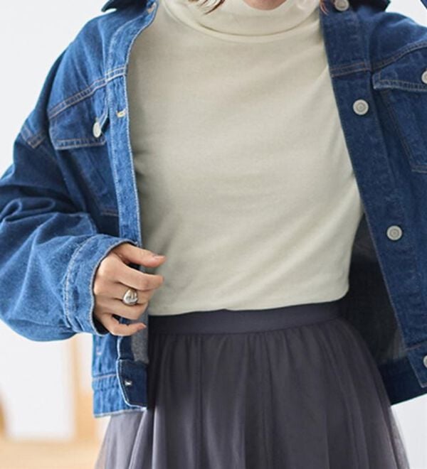 LAVIENNE（ラヴィエンヌ）の「【医師オススメ】綿１００％吸湿発熱あったかインナー　タートルネックインナー長袖（肌着・インナーウェア）」｜詳細画像