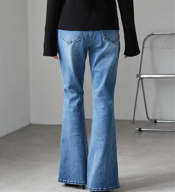 RANAN（ラナン）の「ストレッチフレアデニム（フルレングスパンツ）」｜詳細画像