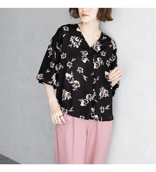 GeeRA（ジーラ）の「花柄フレアースリーブブラウス（ブラウス）」｜詳細画像