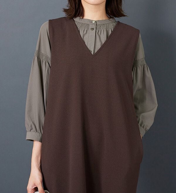 BELLUNA（ベルーナ）の「ビンテージ素材シャーリング使いブラウス（チュニック）」｜詳細画像