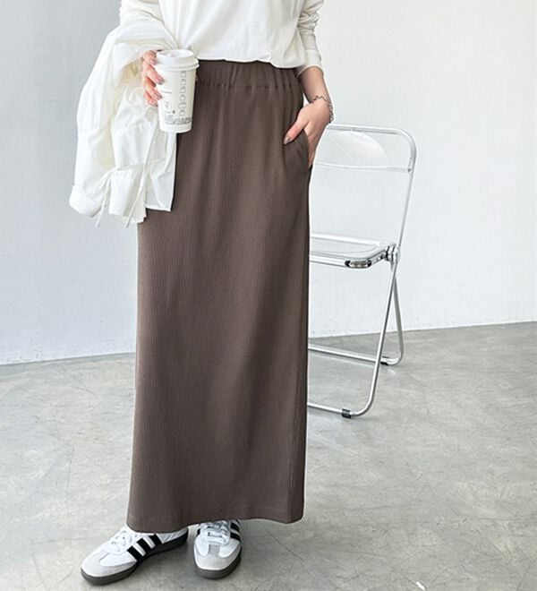 GeeRA（ジーラ）の「【着回し力◎】楽ちんすっきり見え！リブロングスカート（ロングスカート）」｜詳細画像