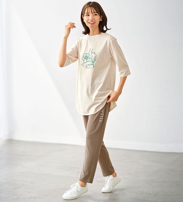 BELLUNA（ベルーナ）の「＜ＥＬＬＥ　Ａｃｔｉｖｅ＞多機能ロゴプリントチュニック（チュニック）」｜詳細画像