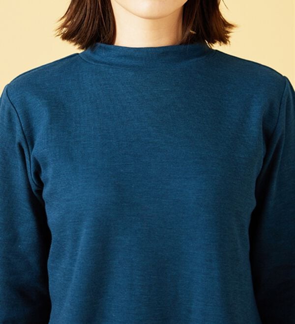 BELLUNA（ベルーナ）の「肌に優しい吸湿発熱ふんわりプルオーバー（カットソー）」｜詳細画像