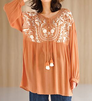 RANAN（ラナン）の「楊柳刺しゅうブラウス（ブラウス）」｜テラコッタ