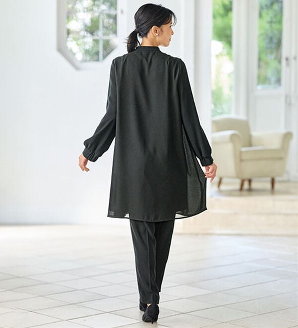 BELLUNA（ベルーナ）の「日本製素材！重ね着風チュニックセットアップ（ブラックフォーマル（喪服・礼服））」｜詳細画像