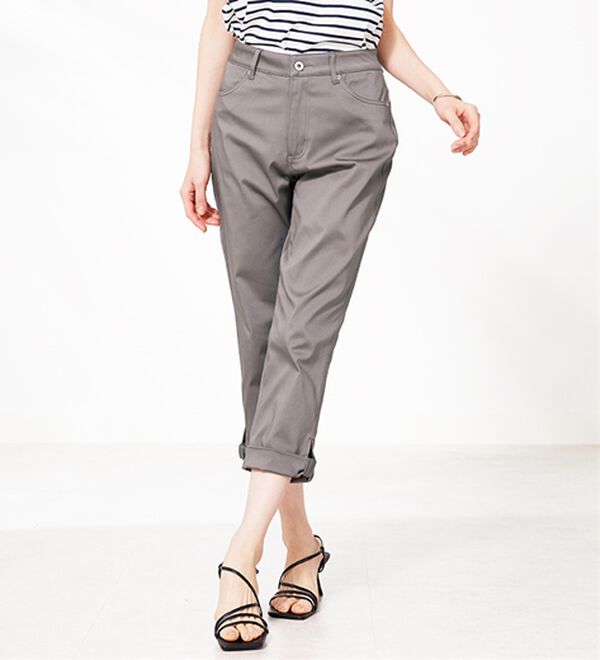 BELLUNA（ベルーナ）の「ヒンヤリ&times;サラリ速乾！綿サテンストレッチ裾リボンクロップドパンツ（クロップドパンツ）」｜詳細画像