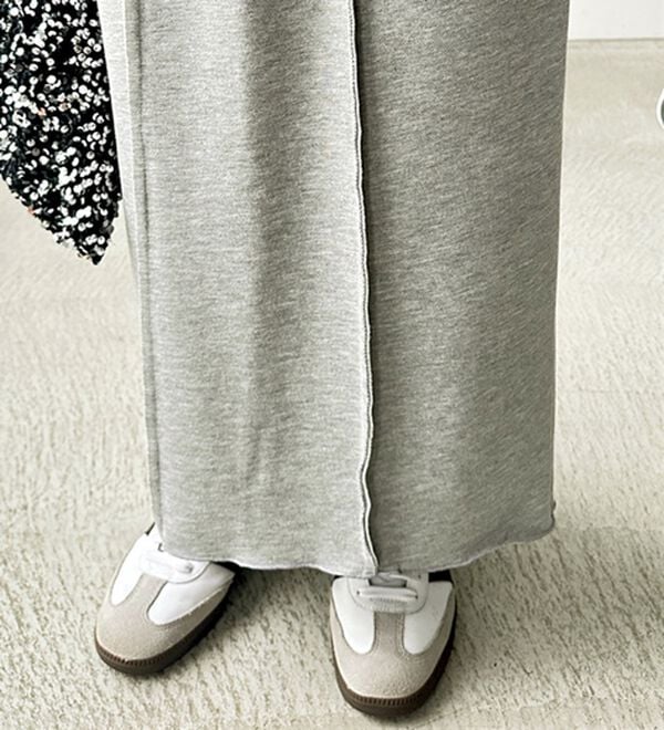 GeeRA（ジーラ）の「すっきり見え！フロントラインスウェットナロースカート（ロングスカート）」｜詳細画像