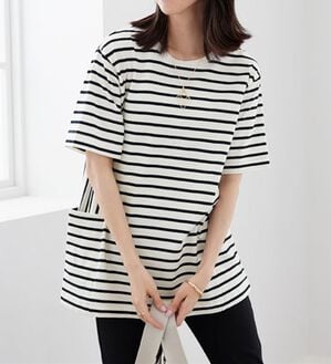 BELLUNA（ベルーナ）の「サイドポケット使いボーダー柄チュニック（チュニック）」｜オフ白&times;ネイビー