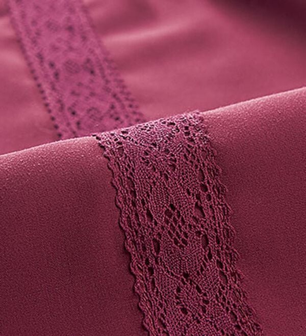 BELLUNA（ベルーナ）の「ピンタック＆華やかレースシャツチュニック（チュニック）」｜詳細画像