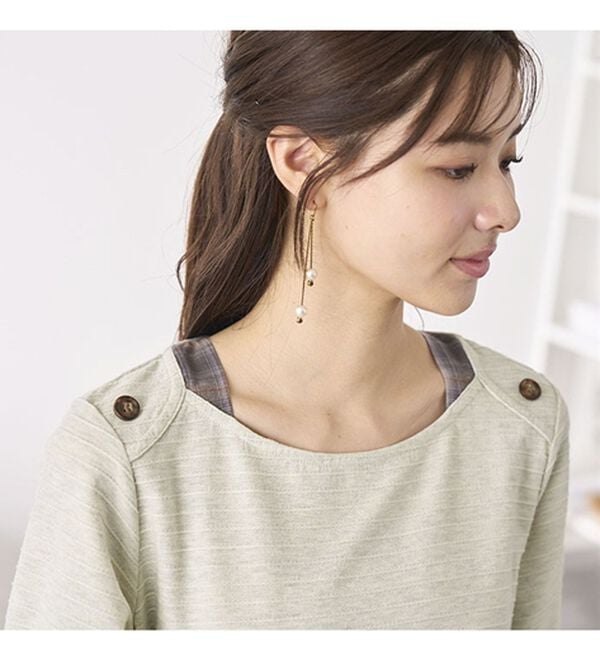 BELLUNA（ベルーナ）の「ひんやり冷感！タックジャカード素材重ね着風プルオーバー（カットソー）」｜詳細画像