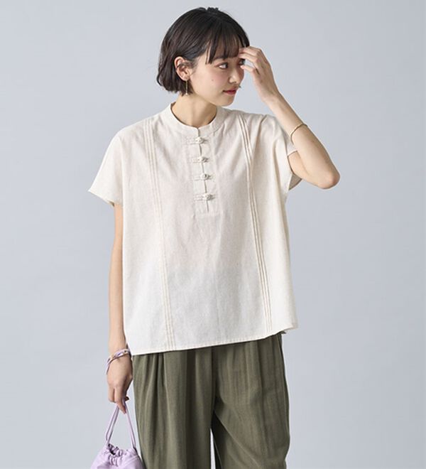 BELLUNA（ベルーナ）の「綿麻素材チャイナボタンゆったりブラウス（ブラウス）」｜詳細画像