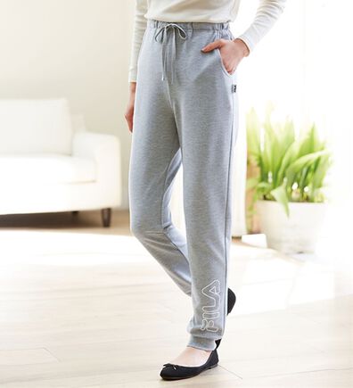 LAVIENNE（ラヴィエンヌ）の「ＦＩＬＡ　綿混ミニ裏毛ルームパンツ（その他パンツ）」