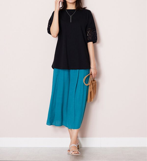 BELLUNA（ベルーナ）の「袖レース切替デザインプルオーバー（カットソー）」｜詳細画像