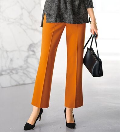 BELLUNA（ベルーナ）の「ジョーゼット素材フレアーパンツ（フルレングスパンツ）」