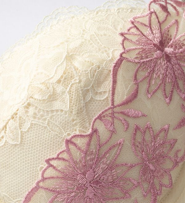 YU'NOW（ユナウ）の「ｔｏ　ｍｅｅブラジャー＆ショーツセット（ブラジャー＆ショーツセット）」｜詳細画像