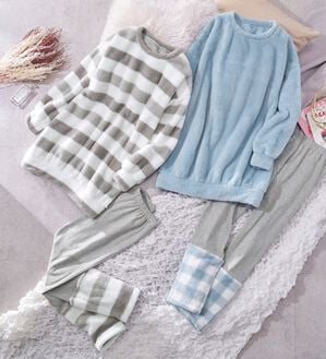 YU'NOW（ユナウ）の「【上下２点セット】ボアフリースワンピース＆レギンスセット（パジャマ・ルームウェア）」｜詳細画像