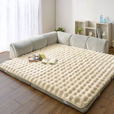 iellio（イエリオ）の「ゆったり・まったりクッション専用もこもこラグ（ラグ）」