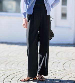 RANAN（ラナン）の「【選べる２丈】機能付！美脚シルエットセンタープレスワイドパンツ（フルレングスパンツ）」｜ブラック