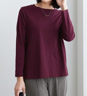 BELLUNA（ベルーナ）の「綿１００％大人顔サマ見えプルオーバー（カットソー）」｜ワイン