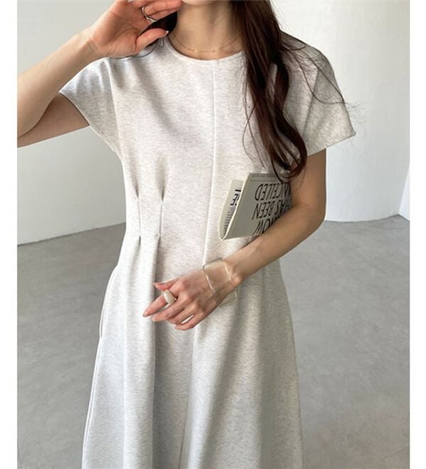 GeeRA（ジーラ）の「前後2WAYハーフジップフレンチ袖ワンピース（カットソーワンピース）」｜詳細画像