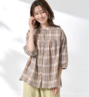 BELLUNA（ベルーナ）の「ダブルガーゼ素材切替デザインブラウス（ブラウス）」｜ピンク系チェック