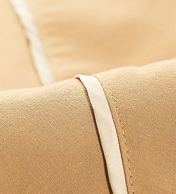 BELLUNA（ベルーナ）の「裾チュール切替パール釦シャツチュニック（チュニック）」｜詳細画像