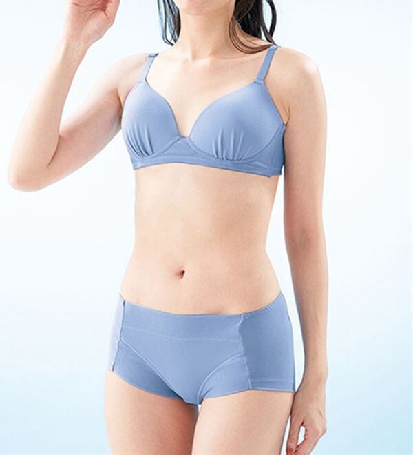 LAVIENNE（ラヴィエンヌ）の「サラっとメッシュブラ・ショーツ（ブラジャー）」｜サックス