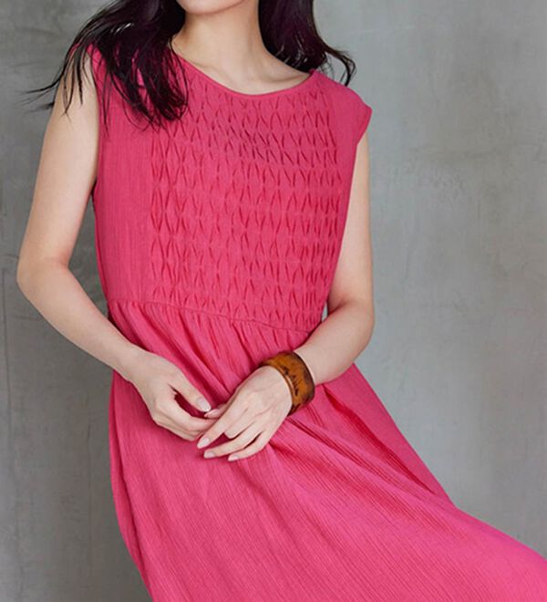 RANAN（ラナン）の「ひんやり！シャーリング風デザインロングワンピース（ロングワンピース）」｜詳細画像