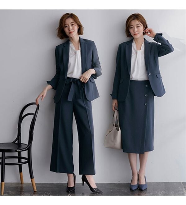 GeeRA（ジーラ）の「【ジャケット+2ボトム】洗えるストレッチ！ジャケット＆ブラウス＆ワイドパンツ＆スカートスーツセット（パンツスーツ）」｜詳細画像