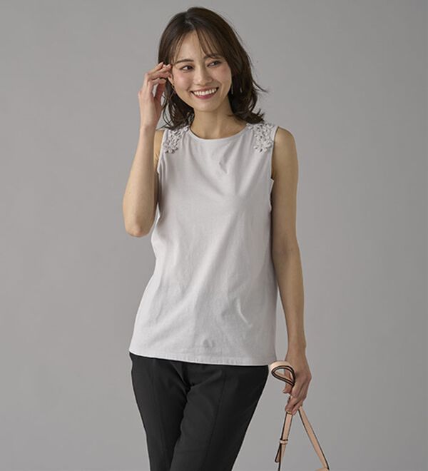 BELLUNA（ベルーナ）の「綿混素材脇汗対策フラワーレースインナー（タンクトップ・キャミソール）」｜詳細画像