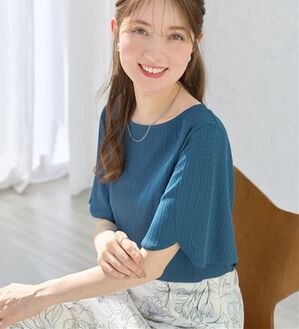 alotta（アロッタ）の「【4つの機能付】ひんやりチューリップ袖ブラウスTシャツ（カットソー）」｜ブルーグリーン