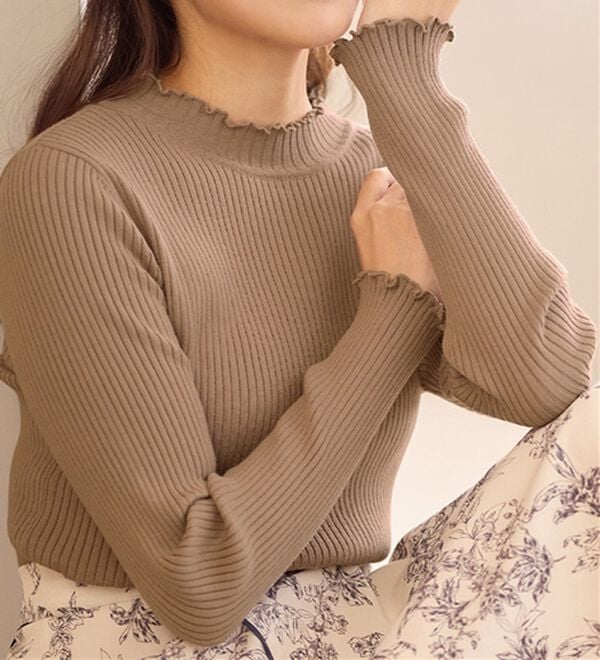 alotta（アロッタ）の「【美人百花掲載】洗える！チクチクしにくいメロウリブニット（ニット・セーター）」｜ベージュ