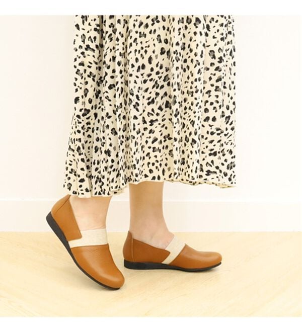 BELLUNA（ベルーナ）の「４Ｅイタリアンレザースリッポンシューズ（スリッポン）」｜詳細画像