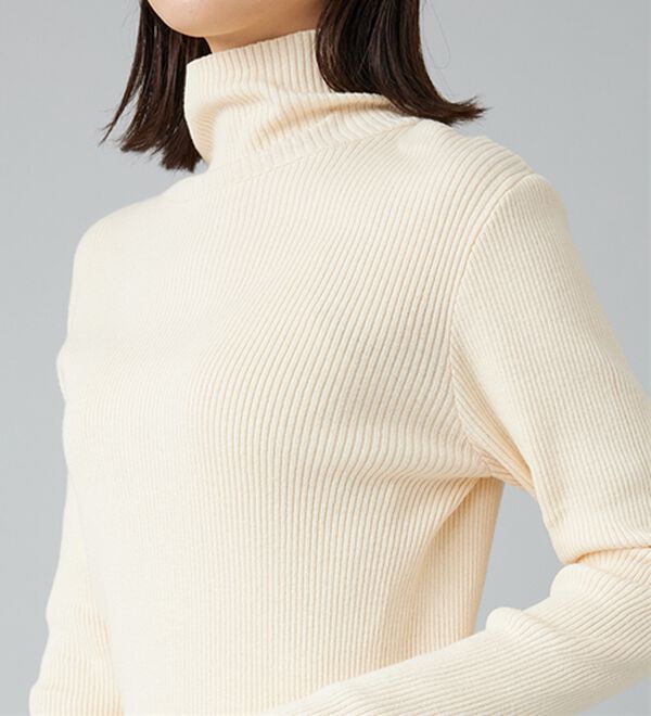 BELLUNA（ベルーナ）の「＜＆ｃｏｃｏｃｈｉ＞ハピネスコットン100％&times;吸湿発熱リブタートルニット（ニット・セーター）」｜詳細画像