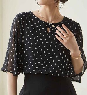 RANAN（ラナン）の「ひんやり！フレアー袖シフォンブラウス（ブラウス）」｜詳細画像