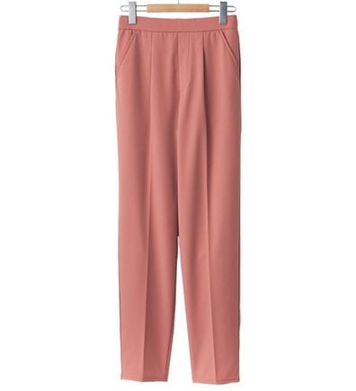 BELLUNA（ベルーナ）の「裏メッシュ素材多機能パンツ（フルレングスパンツ）」