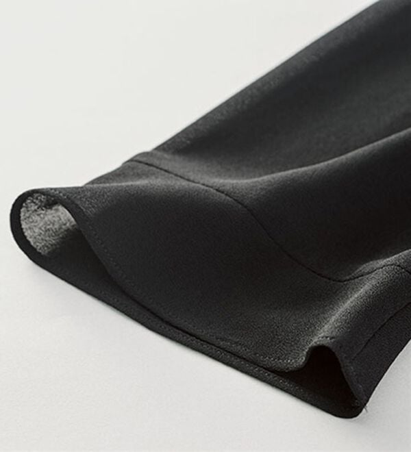 BELLUNA（ベルーナ）の「洗えるストレッチ！ロングジャケット　細見えワンピースアンサンブル（ブラックフォーマル（喪服・礼服））」｜詳細画像